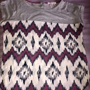 Cute Summery Top - worn only a few times ❤️